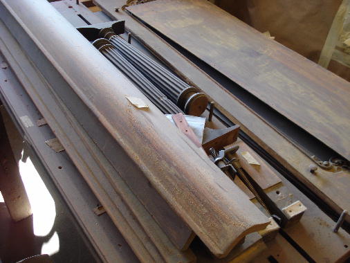 32 - Parts stripped & sanded 32 - Parts stripped & sanded